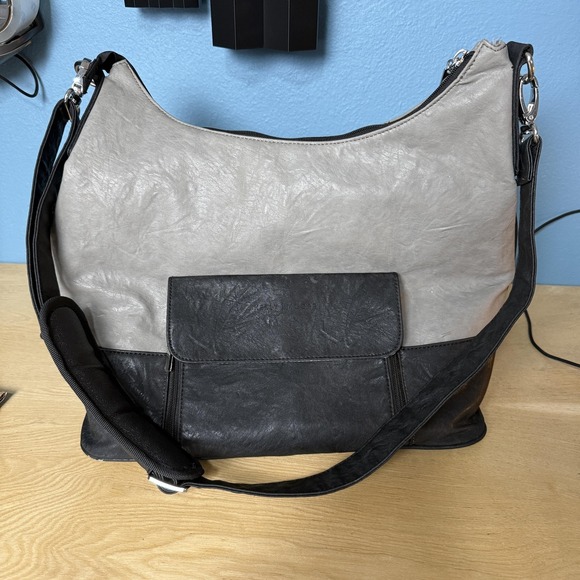 Kelly-Moore Other - Kelly Moore Gray Black Camera Shoulder Bag Synthetic Leather Strap Brownlee